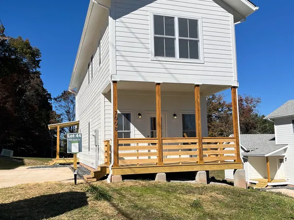 7008 Apple Ln, Blacksburg, VA 24060