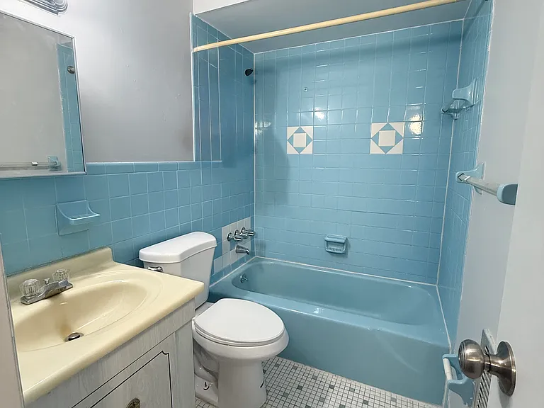 2969 Fourtowers Dr #9 — Photo 10