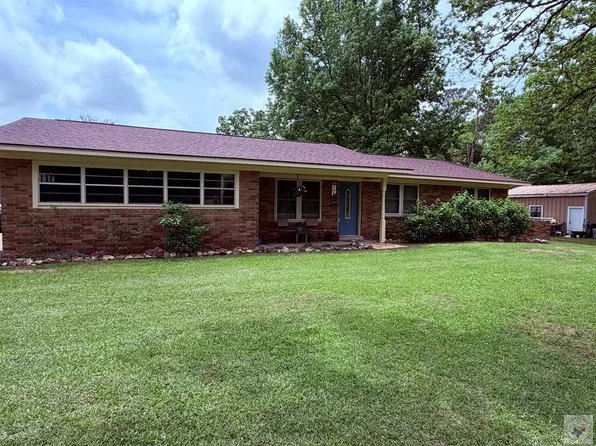 317 Maryland Dr, Texarkana, TX 75501