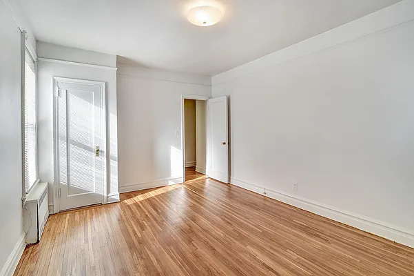Sold by Dorsa Group | media 10