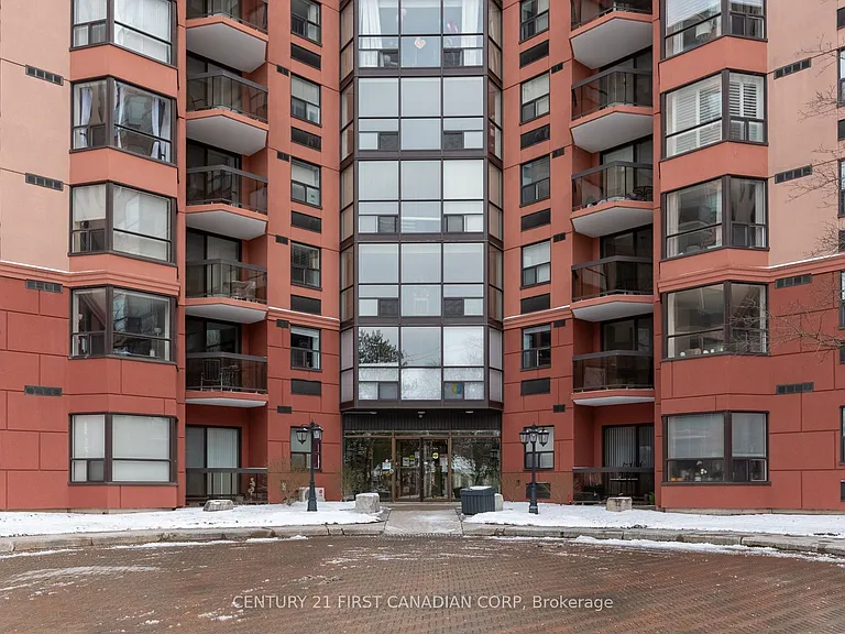600 Talbot St #412 — Photo 3