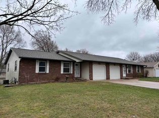 1001 Green Ridge Dr, Green Bay, WI 54313