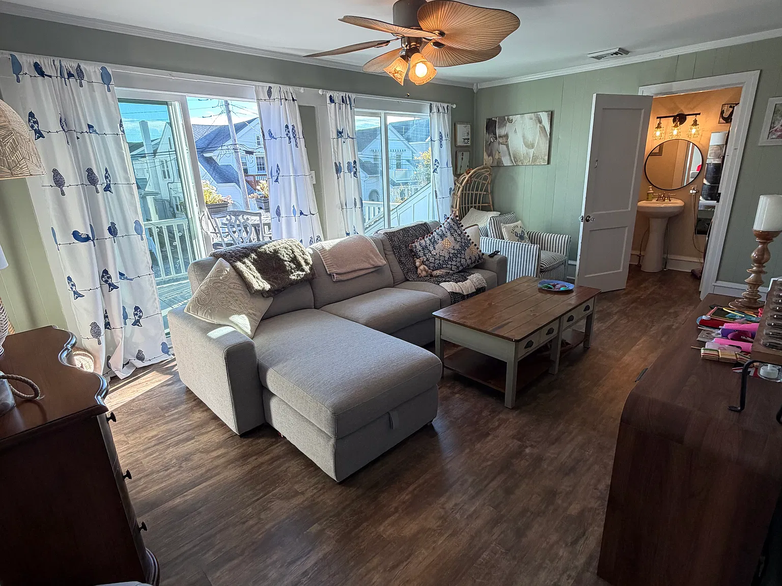 2 bed, 1.5 bath, 1100 sqft, $1,950 — Photo 4