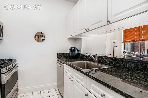 Sold by Compass | media 3