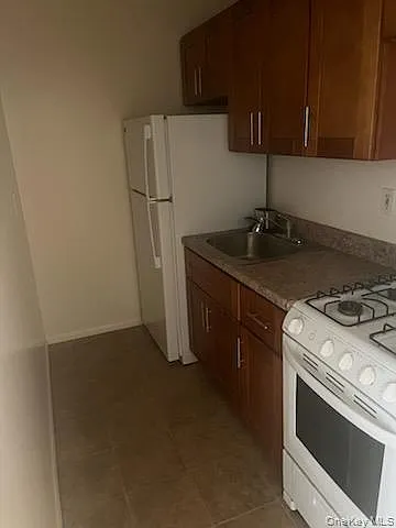 103 N Middletown Rd #D — Photo 2