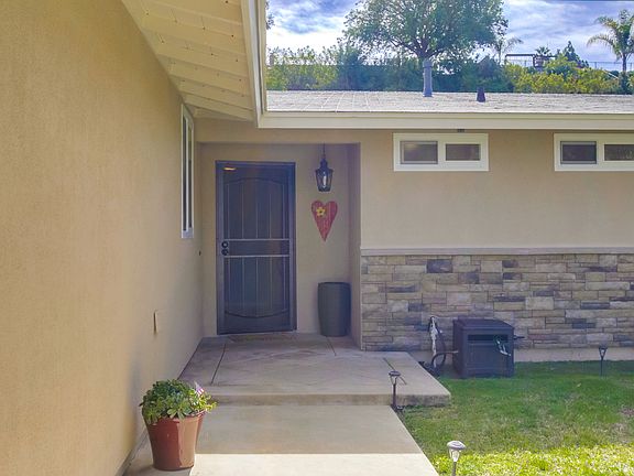 3rd image of 4039 Mira Costa St