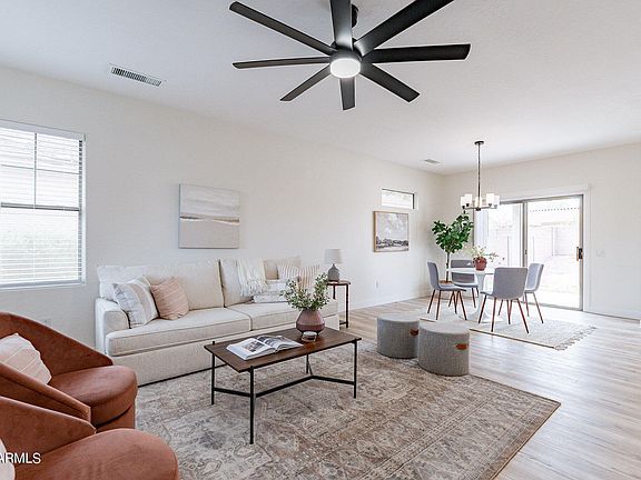 5th image of 18730 N SUMMERBREEZE Way