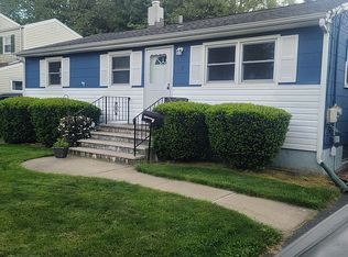47 Barkalow Ave, Freehold, NJ 07728