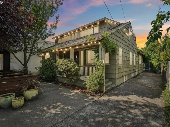 5629 SE Center St, Portland, OR 97206