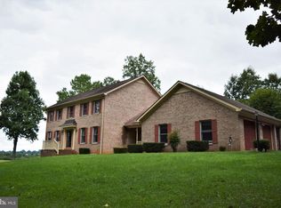 18497 Forest View Ln, Culpeper, VA 22701