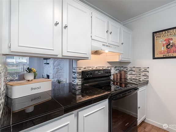 5th image of 4803 180th Street SW #A108