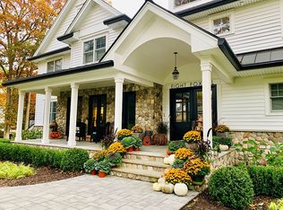 8 Fox Hill Rd, Montvale, NJ 07645