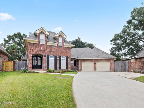 412 Bon Mange Cir, Lafayette, LA 70506