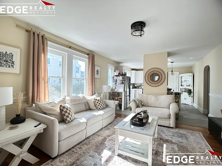58 Hunnewell Ave #1 — Photo 5