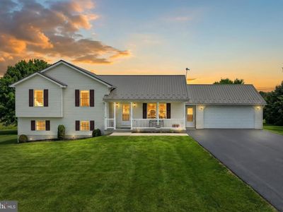 1975 Smith Station Rd, Hanover, PA, 17331