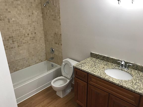 4th image of 7038 Yorkshire Dr