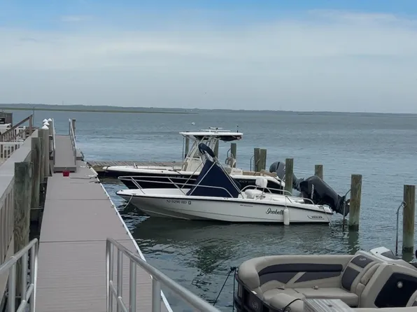 378 83rd St, Stone Harbor, NJ 08247