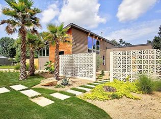 1562 Cheshire Ln, Houston, TX 77018
