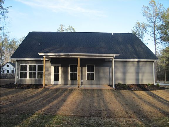 3rd image of 204 Deer Trot Ave