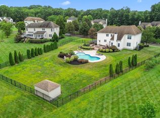 39 Paige Trl, Perkasie, PA 18944