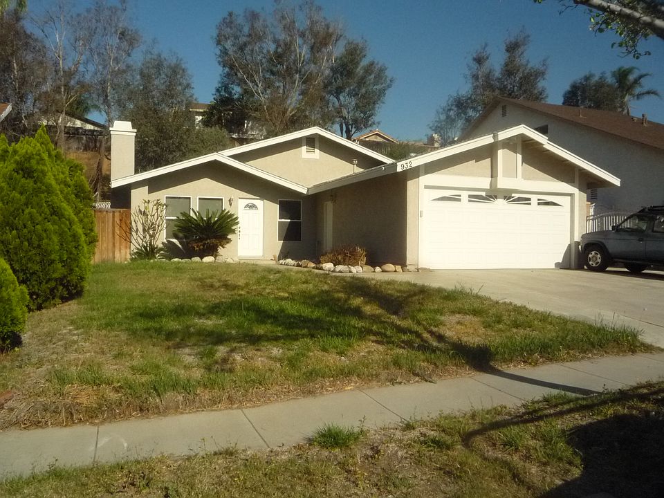 1st image of 932 Blossom Hill Dr