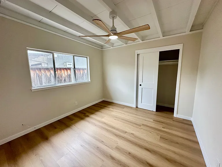 3081 McKinley Dr — Photo 10