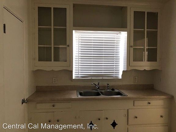 5th image of 417 El Tejon Ave