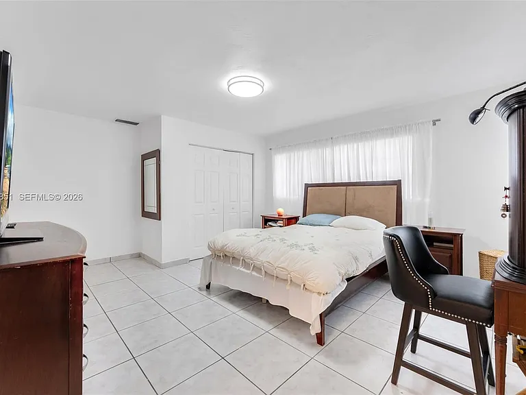 11840 NE 19th Dr #9 — Photo 9