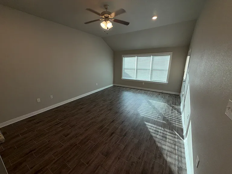 3309 Addison Way — Photo 4