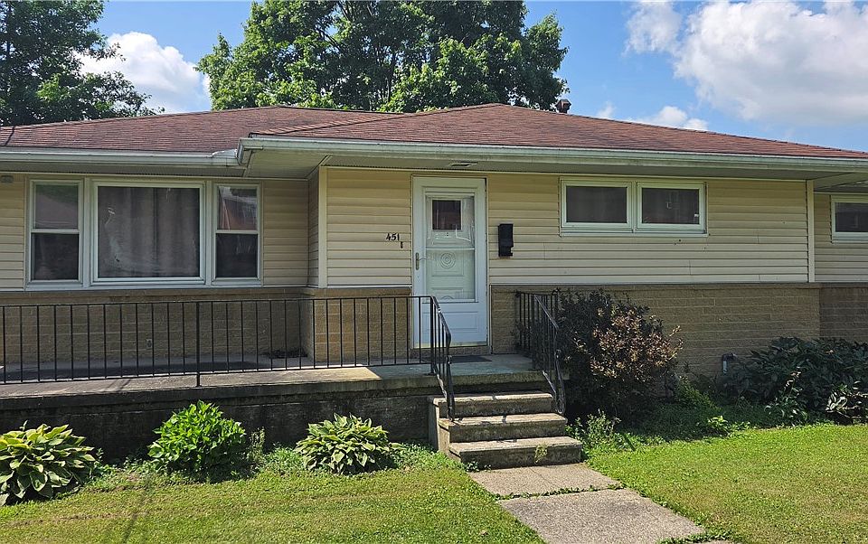 1st image of 451 W Fairview St