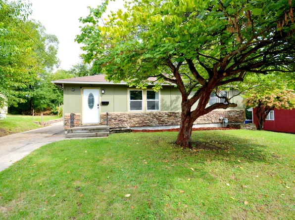 307 Hughes Ave, Des Moines, IA 50315