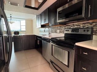 8001 NW 7th St APT 13, Miami, FL 33126