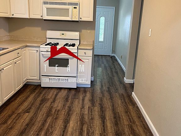 4th image of 209 C St #A