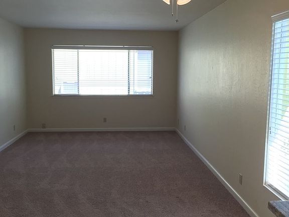 3rd image of 2707 O St APT 07