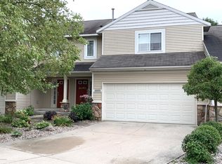 2990 Edgestone Dr, Hudsonville, MI 49426
