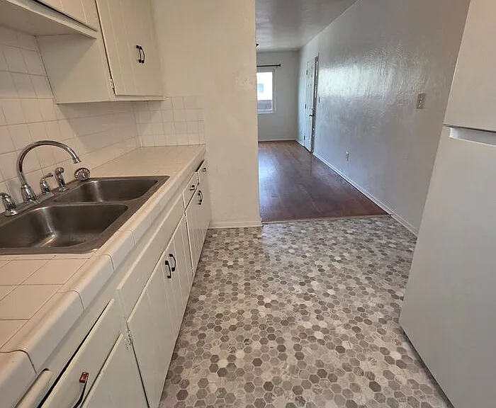 4415 Rosebud Ln #A — Photo 4