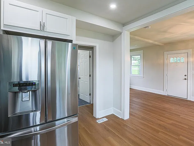6512 Golden Ring Rd — Photo 12