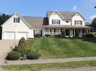 1402 Far Mdws, Morgantown, WV 26508