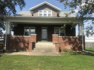 609 N 1425 East Rd, Bement, IL 61813