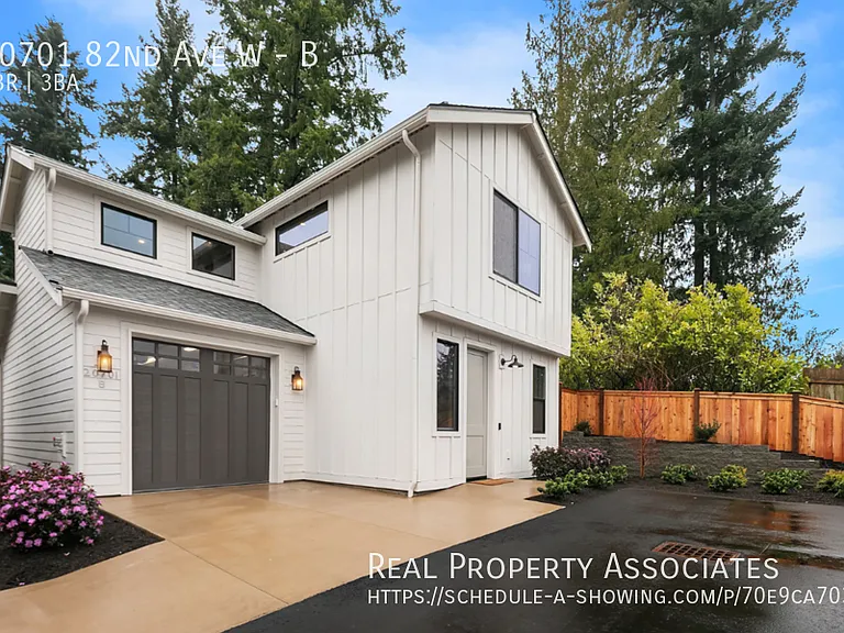 20701 82nd Ave W #B — Photo 1