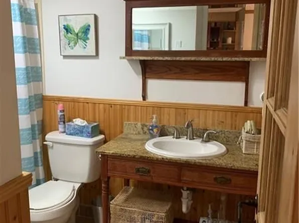 221 SE 9th Ave #106, Pompano Beach, FL 33060