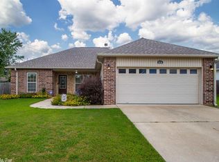 306 Queen Elizabeth Dr, Haskell, AR 72015