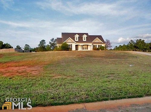 2nd image of 467 Ivy Cir