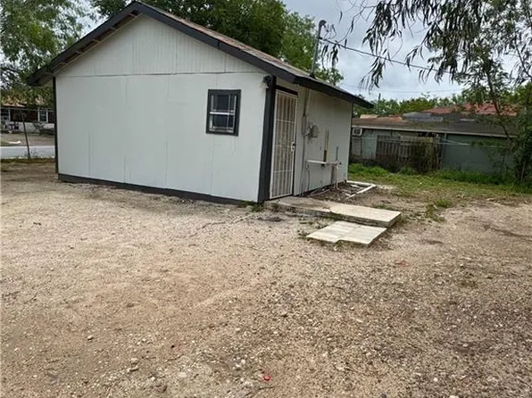356 E West Dr, Pharr, TX 78577