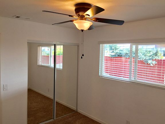 5th image of 1521 E Lincoln Ave