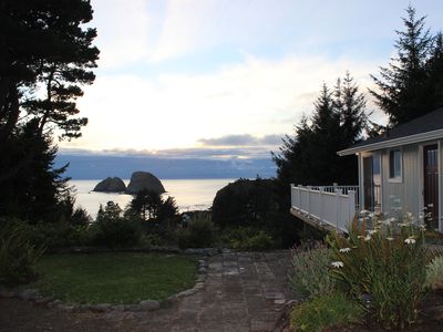 5620 Castle Dr, Tillamook, OR, 97141