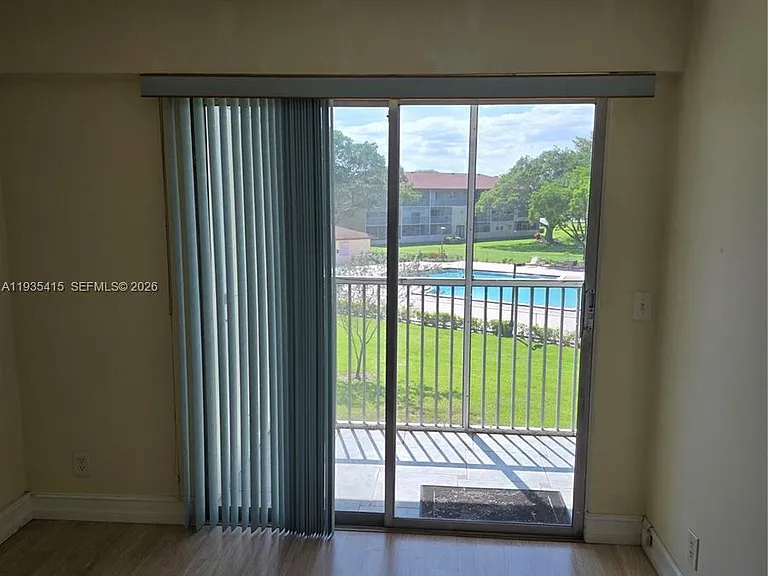 200 SW 132nd Way #310L — Photo 17