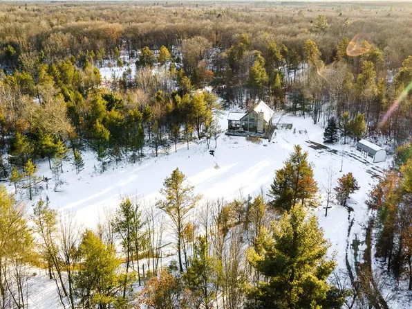 W8207 West 23rd STREET, Necedah, WI 54646