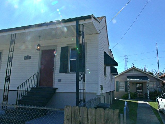 1st image of 8718 Jeannette St