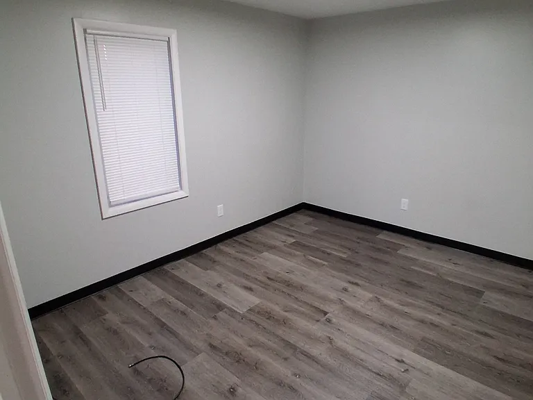 204 Grand Ave #15 — Photo 6